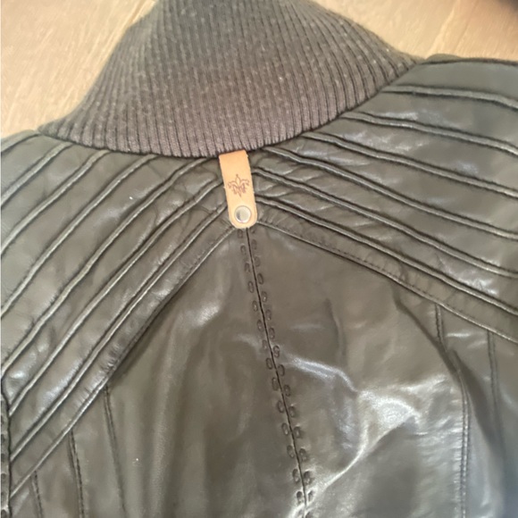 Aritzia Mackage leather jacket - Picture 7 of 7